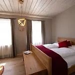 Monschein Weingut Bed & Breakfast 4*