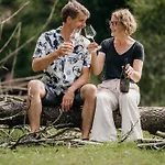 Monschein Weingut Bed & Breakfast