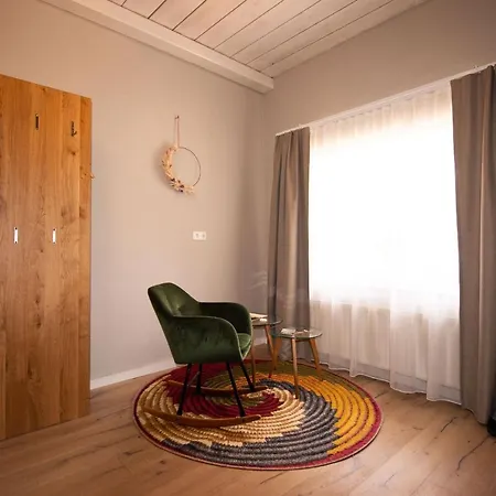 Bed & Breakfast Monschein Weingut 4*