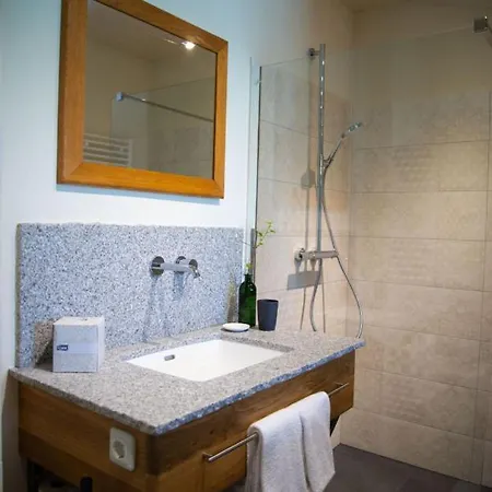 Bed and breakfast Monschein Weingut 4*