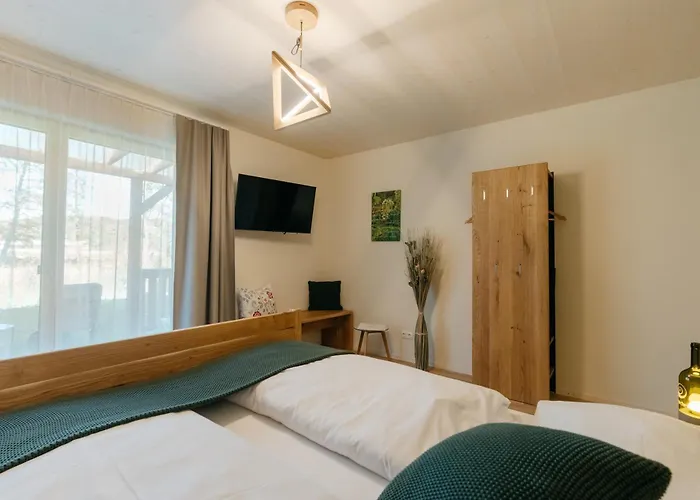 Monschein Bioweinhof 4*