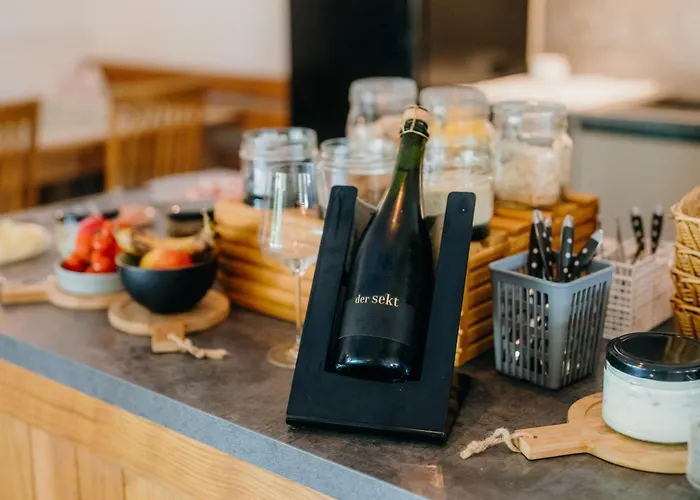 Monschein Weingut B&B Straden